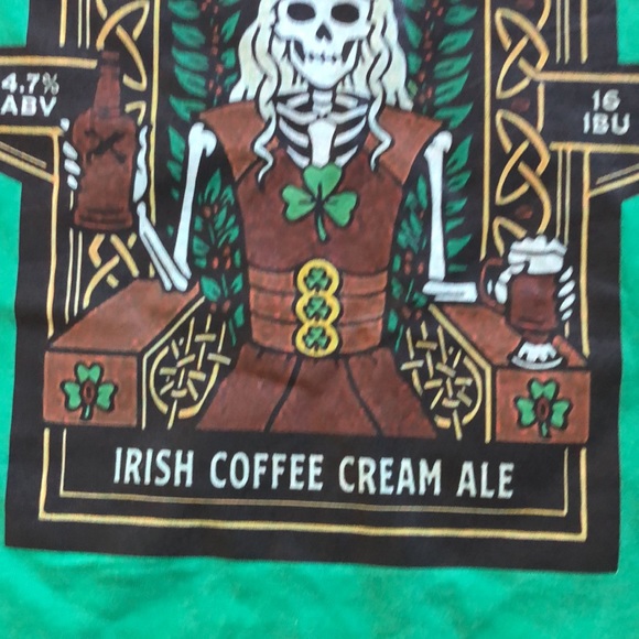 Irish Queen -Irish Coffee Cream Ale unisex green tee shirt - Picture 7 of 11